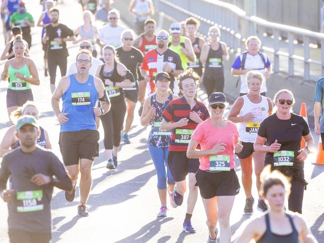 Run the Bridge Fun Run 2020 across Tasman Bridge. Picture: RICHARD JUPE