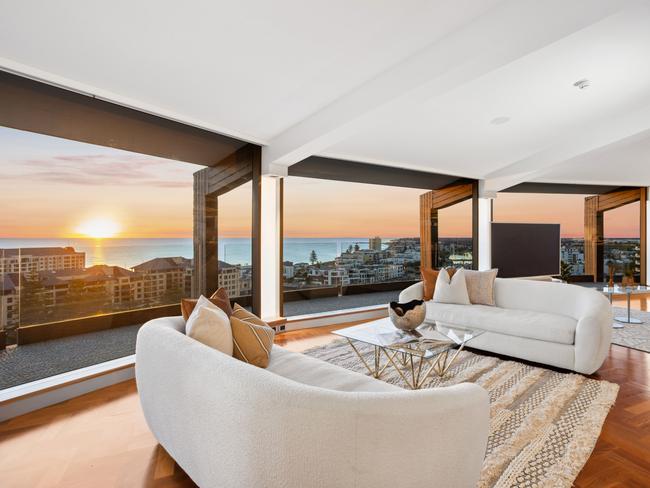 Penthouse 84/760 Anzac Highway, Glenelg