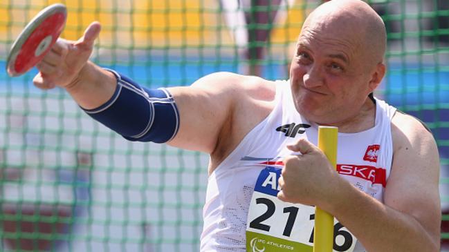 Robert Jachimowicz grabbed silver in the F52 discus class in Rio.