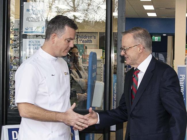 CANBERRA, AUSTRALIA - NewsWire Photos SEPTEMBER 07, 2022: The Prime Minister Anthony Albanese visited Capital Chemist in Kingston. He met with Mark Butler and President of the Pharmacy guild Trent Twomey. Picture: NCA NewsWire / Gary Ramage