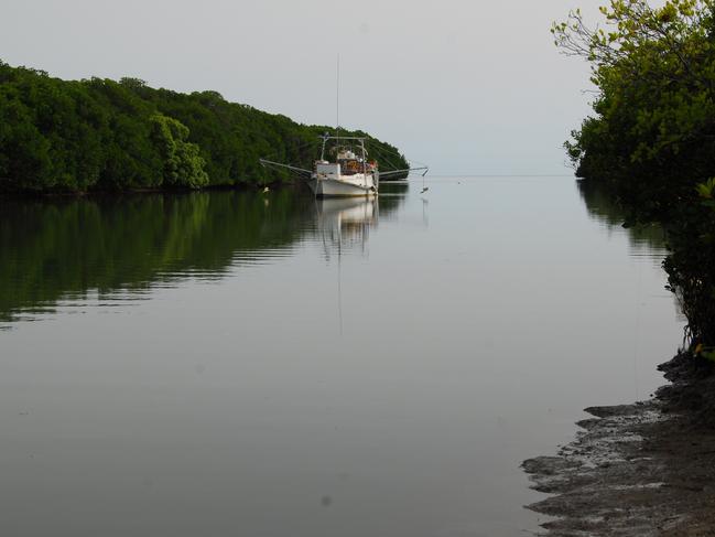 A gillnet vessel anchored at the Starkey River, north of Cooktown.