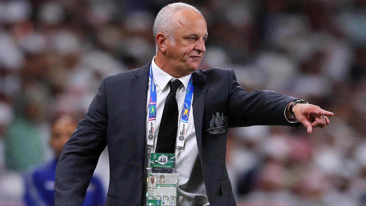 Graham Arnold has dismissed speculation linking him to the head coach job at Hibernian.