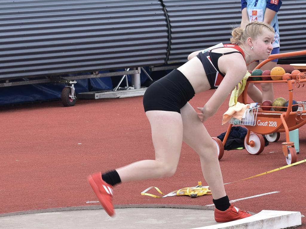 Kaitlin Bitossi in the shot put at Mackay Athletics Club's Track and Field Carnival 2022. Picture: Max O'Driscoll.