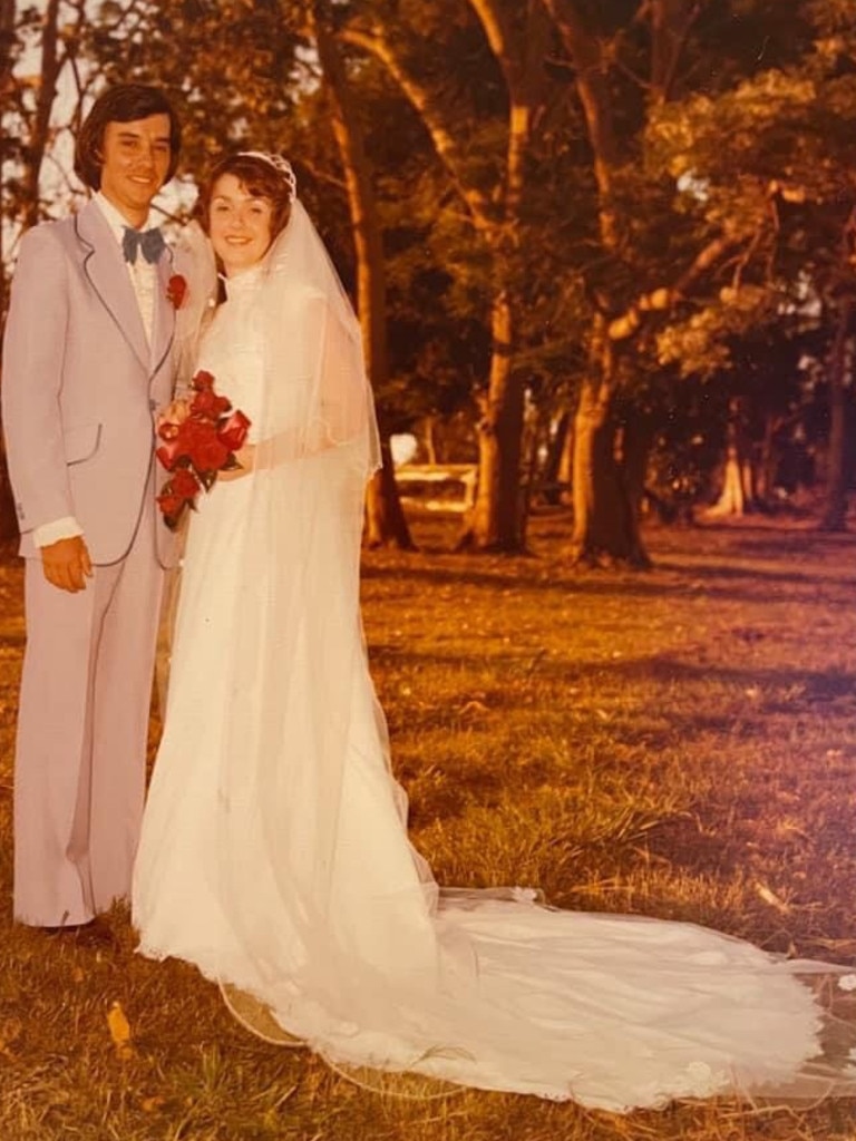 Robyn Gaffel, married October 1, 1977.