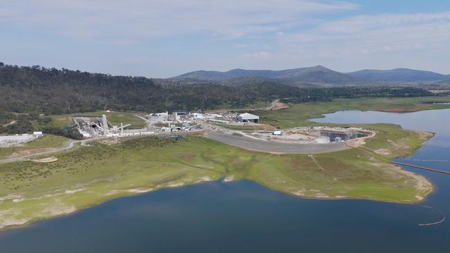 Snowy Hydro is failing to meet environmental standards critical to the $5.9bn mega pumped hydro project’s conditions of approval, according to a new report, sparking calls for Environment Minister Tanya Plibersek to take action to protect Kosciuszko National Park.