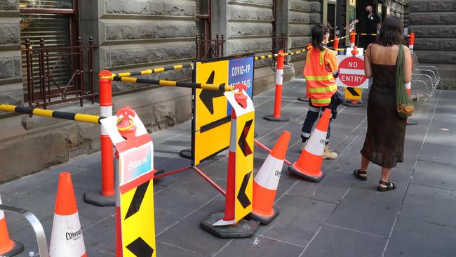 A Covid testing centre at Melbourne Town Hall remains quiet as Victorians turn to rapid tests. Picture: David Crosling