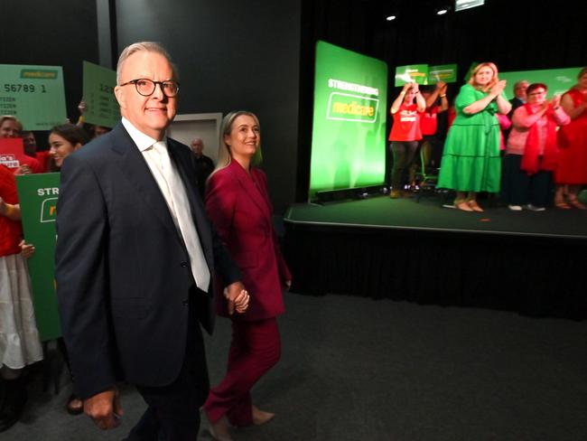 LAUNCESTON, TASMANIA, NewsWire Photos. 23 FEBRUARY, 2025. Prime Minister, Anthony Albanese and partner Jodie Haydon arrive to make a major speech about Laborâs plan to Build Australiaâs Future and Strengthening Medicare. Picture: NewsWire/ Scott Gelston