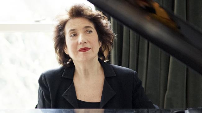 British pianist Imogen Cooper formed a magical musical partnership with Austrian baritone Wolfgang Holzmair.