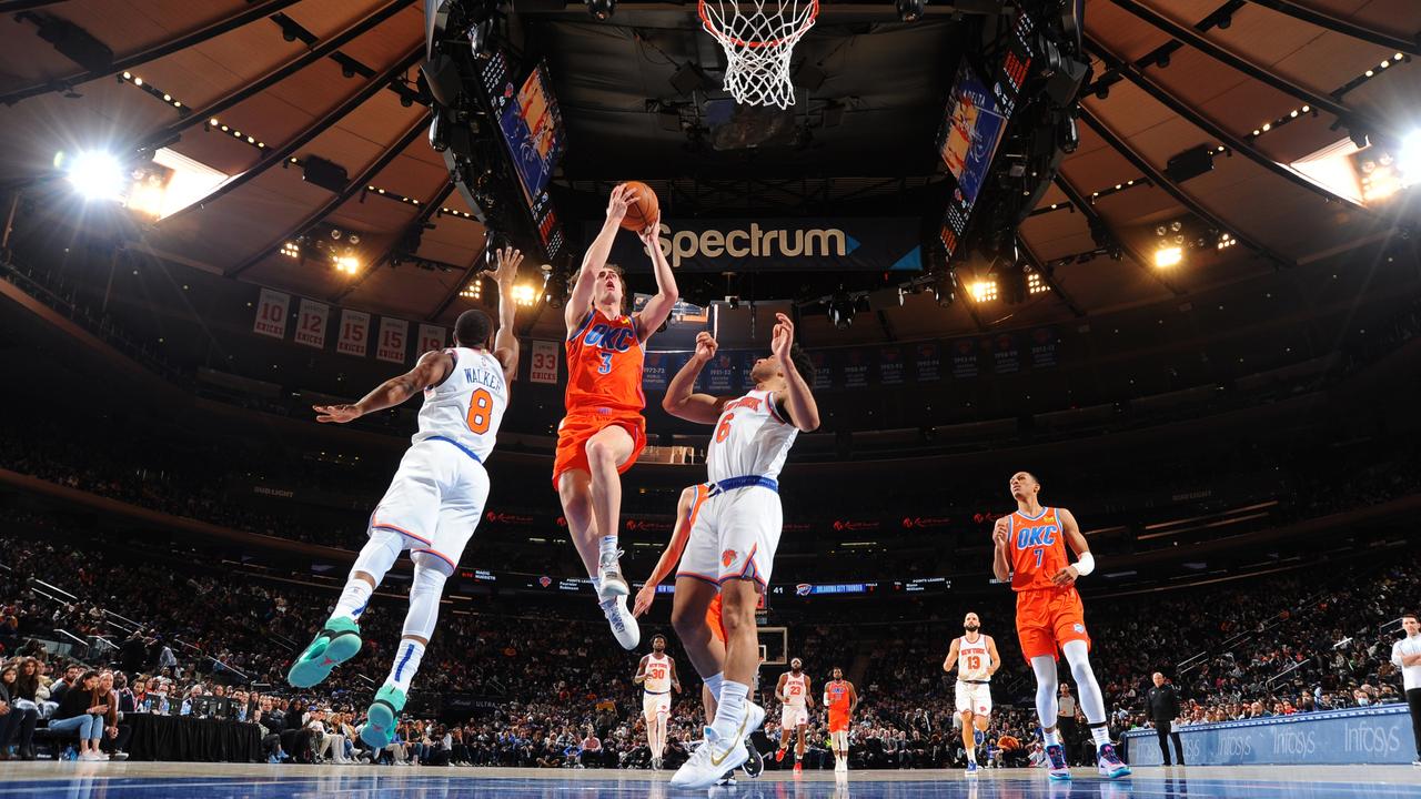 Josh Giddey of the Oklahoma City Thunder drives to the basket during the game against the New York Knicks at Madison Square Garden. (Photo by Brian Babineau/NBAE via Getty Images)