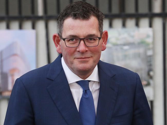 MELBOURNE, AUSTRALIA - NewsWire Photos, JUNE 20, 2023. Premier Daniel Andrews and Minister for Health Mary-Anne Thomas announce the new site for the Australian Institute for Infectious Disease.  Picture: NCA NewsWire / David Crosling