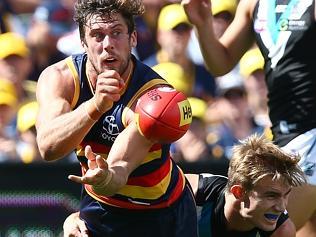 SHOWDOWN 40 CROWS V PORT