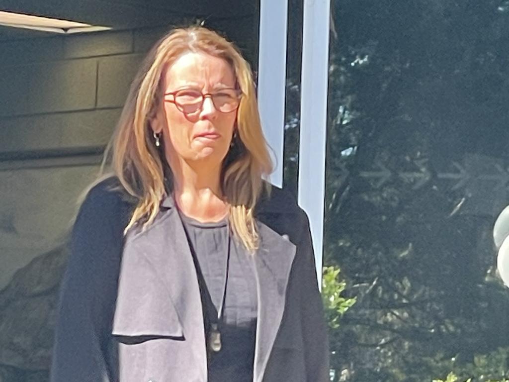 Bateau Bay: Karen Elain Gellatly pleads guilty to commercial supply of ...