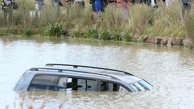 Police expert says mother who was accused of driving her children into a lake did it deliberately. Picture: Mark Stewart