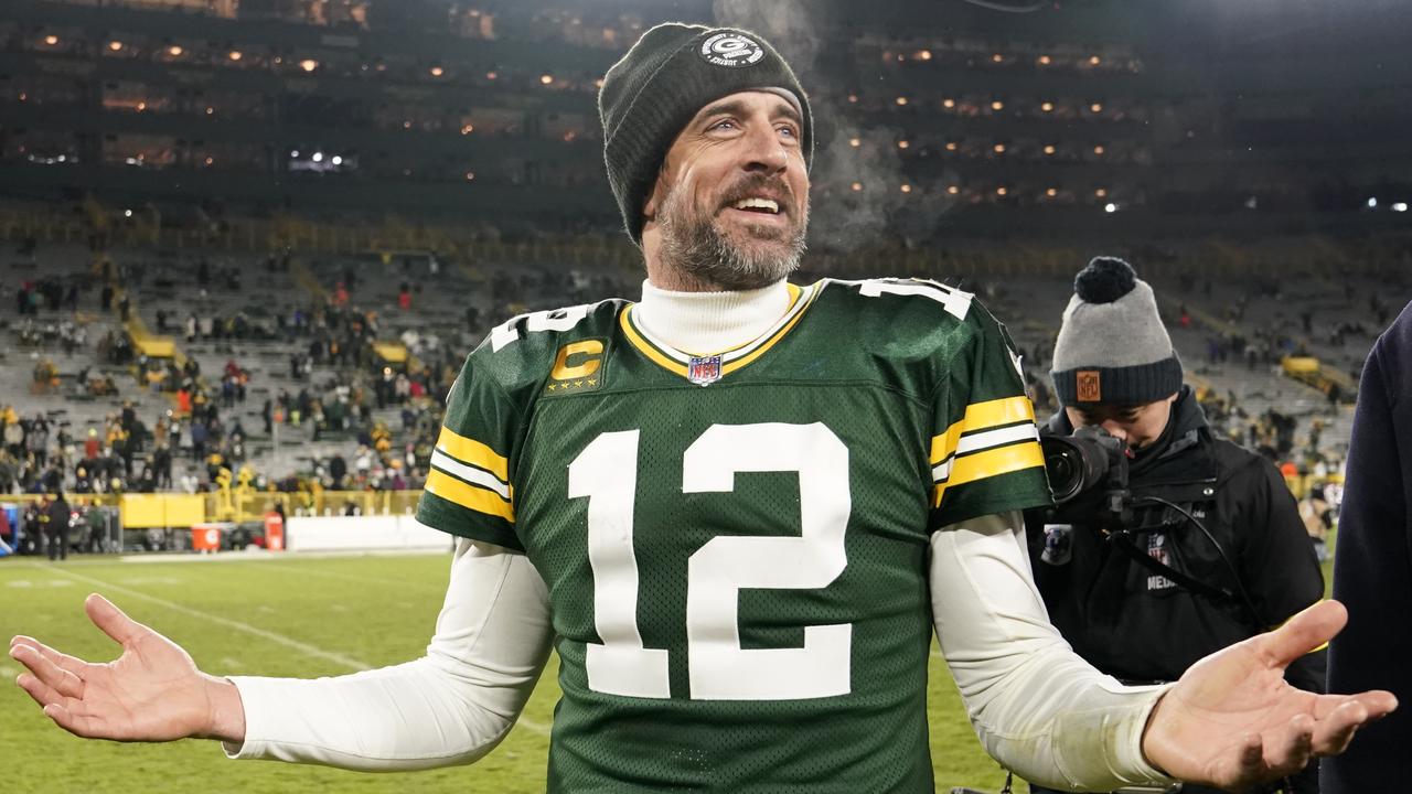 Halfway Through the Season, It Seems More Likely Aaron Rodgers Could Stay  in Green Bay