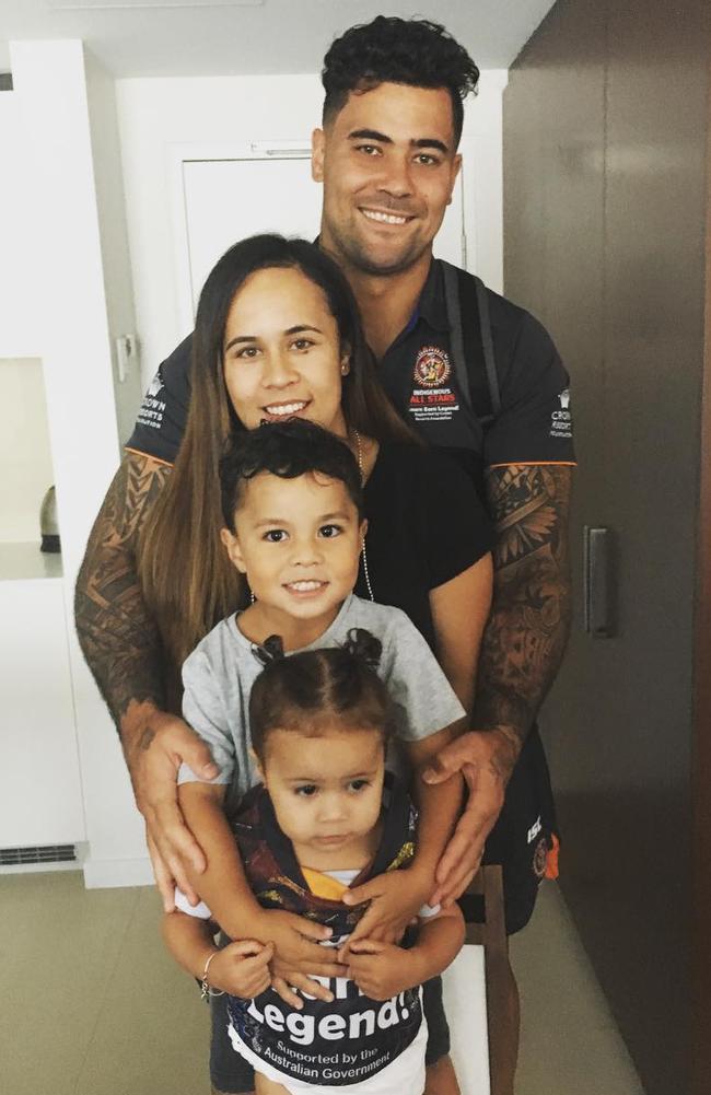 Andrew Fifita with wife Nikki and their kids. Picture: Instagram