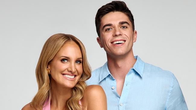 Mix 102.3 breakfast co-hosts Hayley Pearson and Max Burford. Picture: Supplied