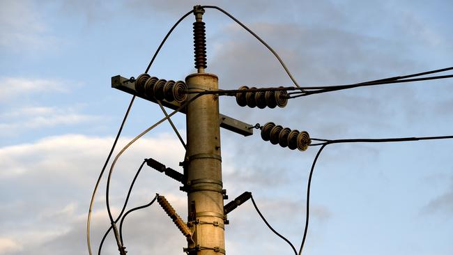 MELBOURNE, AUSTRALIA - NewsWire Photos June 03, 2022: Generic images of powerlines. Picture: NCA NewsWire / Andrew Henshaw