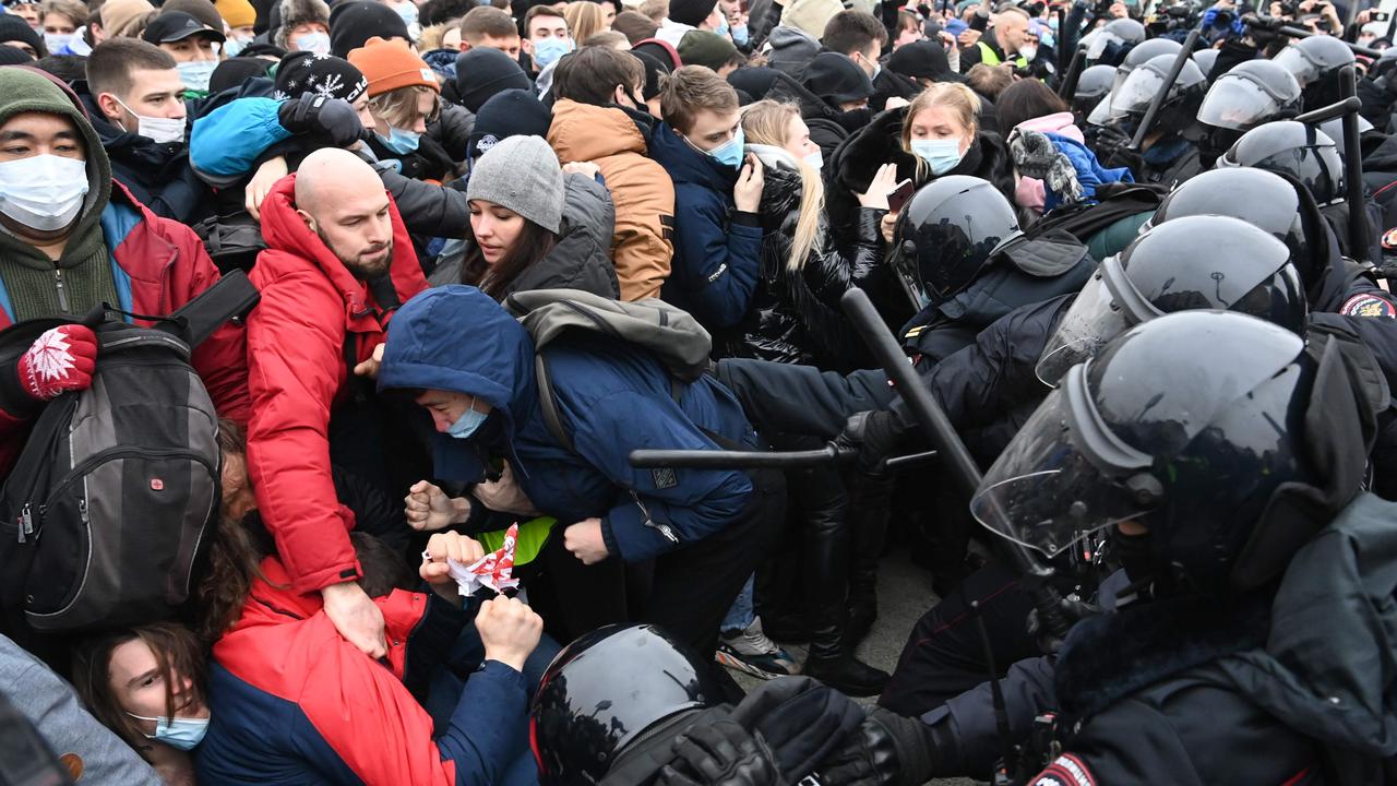 Chaos has descended on Moscow as protesters clash with riot police during violent rallies in the city on January 23, 2021. Picture: Kirill Kudryavtsev/AFP