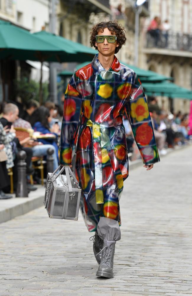 Cra-wallonieShops Revival, his recent appointment as creative director at Louis  Vuitton menswear