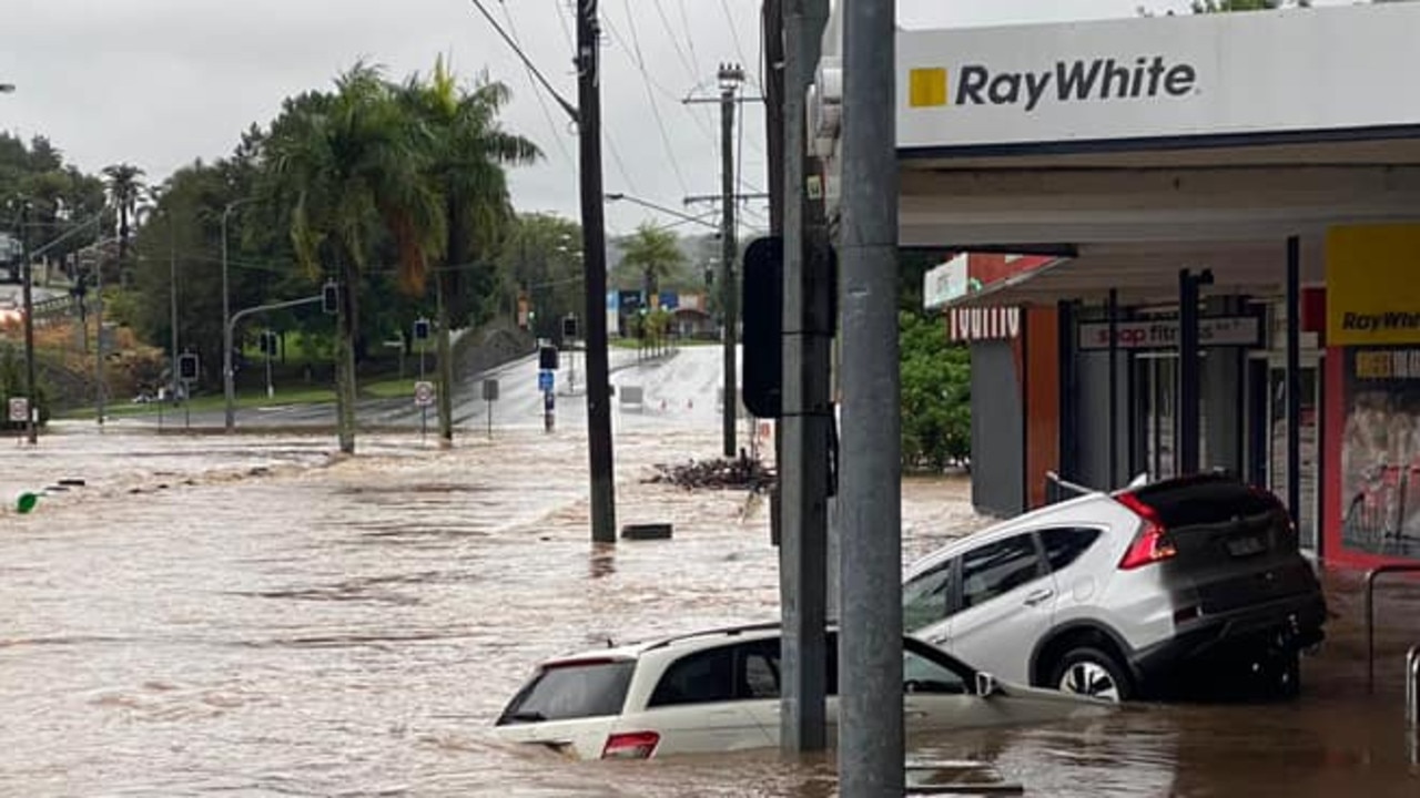 WATCH: Cars under water, 70 roads closed as towns hit by 350mm of rain