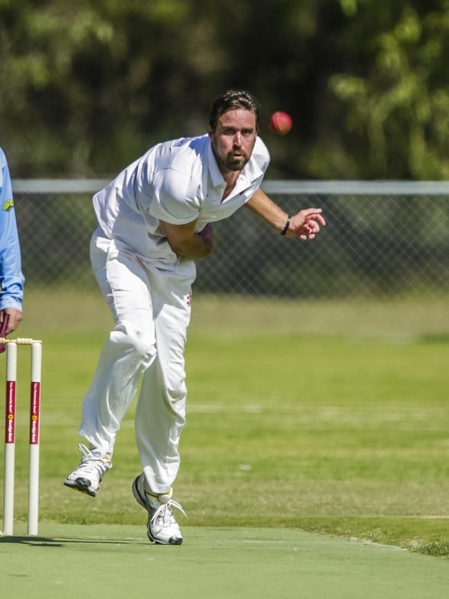 Delacombe Park bowler Dean Blight.