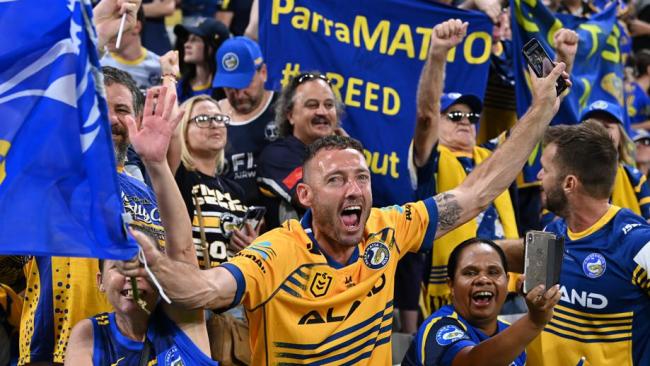 Dare to dream, Eels fans. Photo: Bradley Kanaris/Getty Images.