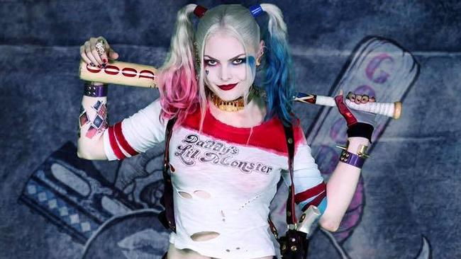 “It was very terrifying but it’s a character which requires a lot of confidence to pull off,” the 21-year-old said of going to the train station dressed as Harley Quinn for the first time. Instagram: @infamous_harley_quinn.