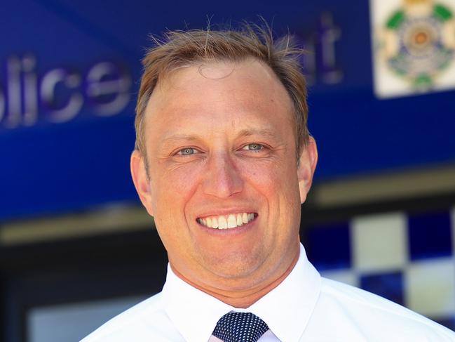 Premier Steven Miles outside a Police Beat  in Townsville as part of the Election. Pics Adam Head