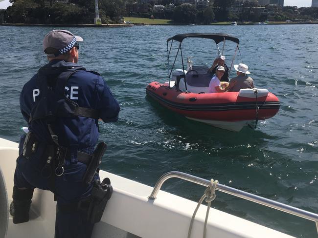 Marine Police urge Sydney Harbour boaters to stay safe this season ...