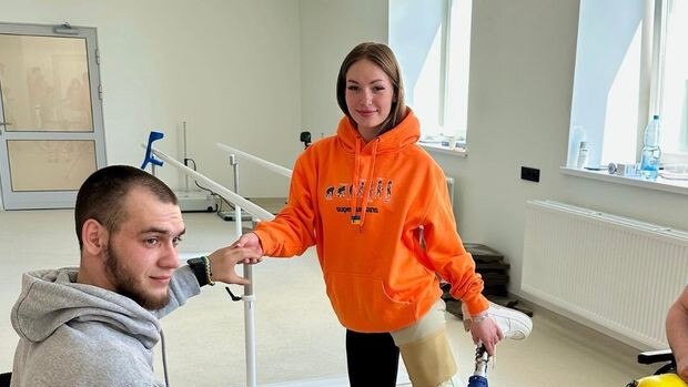 Denys Kryvenko in a therapy session with Ruslana Danilkina at the Superhumans rehabilitation center in Ukraine. Picture: Denys Kryvenko