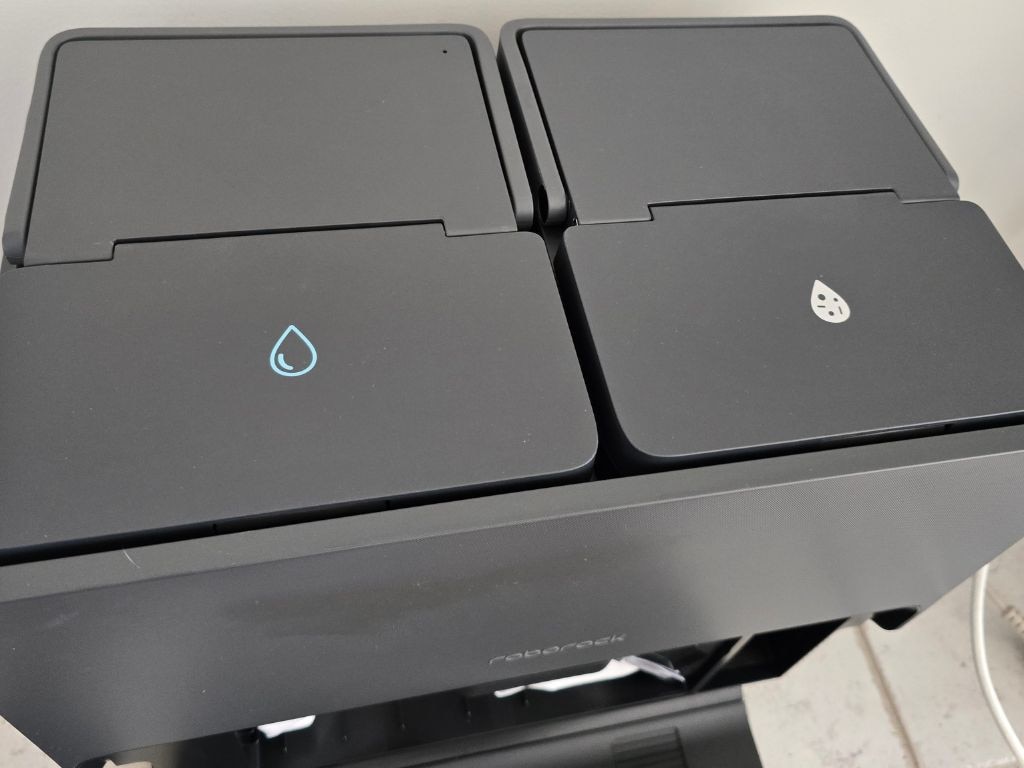 Avoid spreading bacteria everywhere with the dual water tank system. Picture: news.com.au/Tahnee-Jae Lopez-Vito
