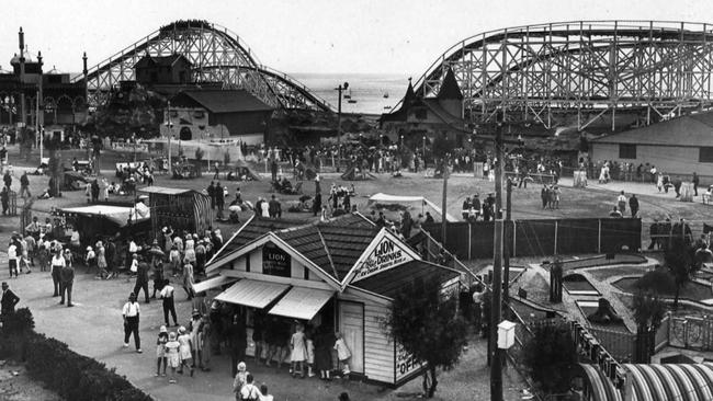 The Luna Park rollercoaster, Glenelg, 1930. Pic: Mortlock Library