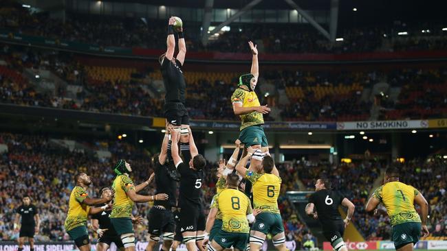 Kieran Read of the All Blacks takes the ball at the lineout.