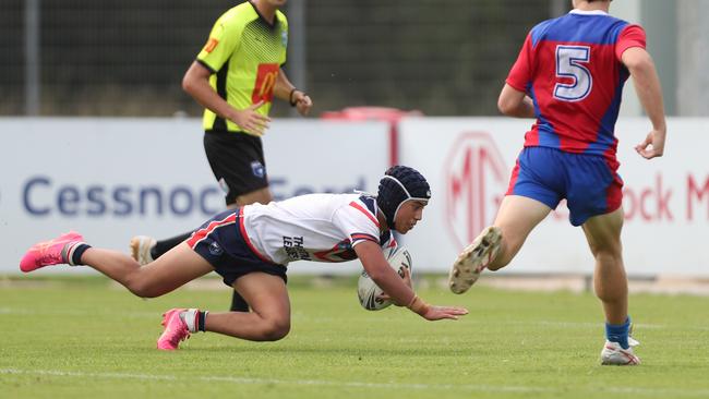 Jack Dean-Potaka scores a try. Picture: Sue Graham