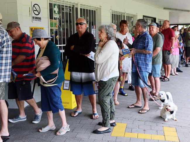 SUNSHINE COAST, AUSTRALIA - OCTOBER 14, 2024: Early lines at the pre polling station at the Caloundra cricket club. Picture: Tertius Pickard