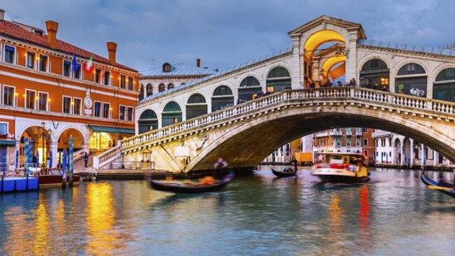 Instead of roads, Geelong could have had Venetian canals.