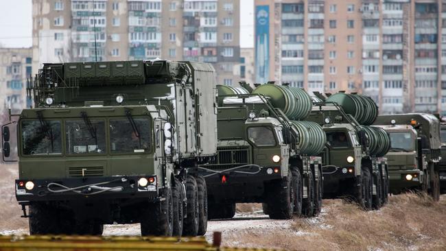 S-400 Triumf missile system crews enter combat duty with an anti-aircraft military unit of the Russian Air Force and the Russian Southern Military District near the Crimean town of Dzhankoy.