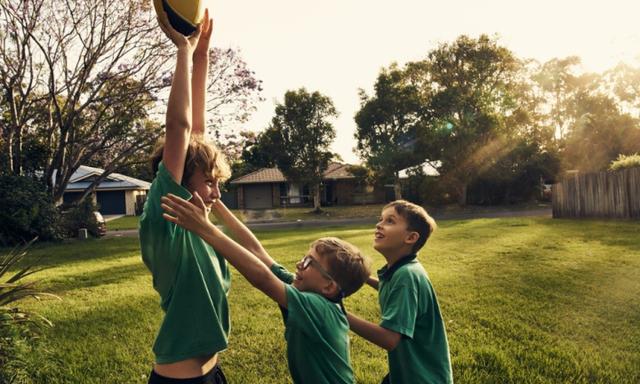 Kids should learn the value of good sportsmanship from an early age. Image: iStock