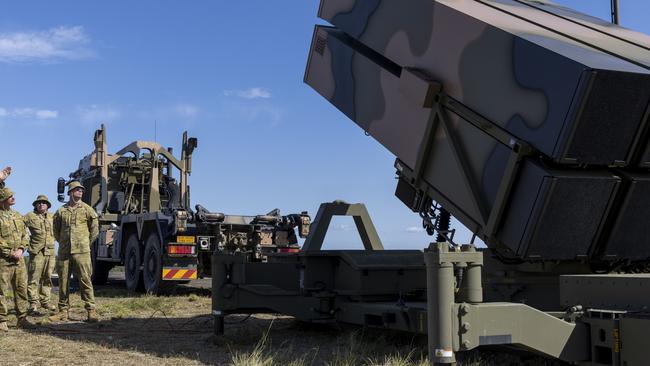 Australian Army soldiers from 16th Regiment, Royal Australian Artillery, National Advanced Surface-to-Air Missile System (NASAMS) training team, demonstrate the operation of the NASAMS Mk II Canister Launcher during a trial and certification activity at the Beecroft Weapons Range, NSW. Photo: Australian Department of Defence / Supplied