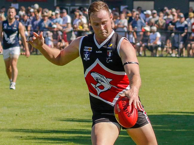 David Armitage takes a kick for Bonbeach in the MPNFL. Picture: Aaron Cook