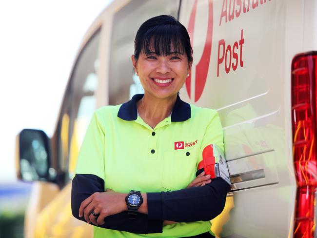 WEEKEND TELEGRAPHS SPECIAL. MUST TALK WITH PIC ED JEFF DARMANIN BEFORE PUBLISHING - THANKS A MILLION CAMPAIGN - Pictured in Seven Hills today is Australia Post postal worker Rachel Arraiza, who has gone above and beyond to deliver mail to Australians during COVID-19. Picture: Tim Hunter.