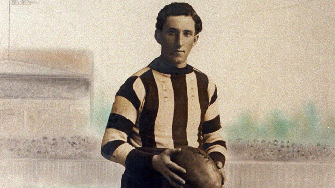 Australian Football Hall of Fame member Dan Minogue, who served in World War 1 and then returned to play at three VFL clubs and coach five.