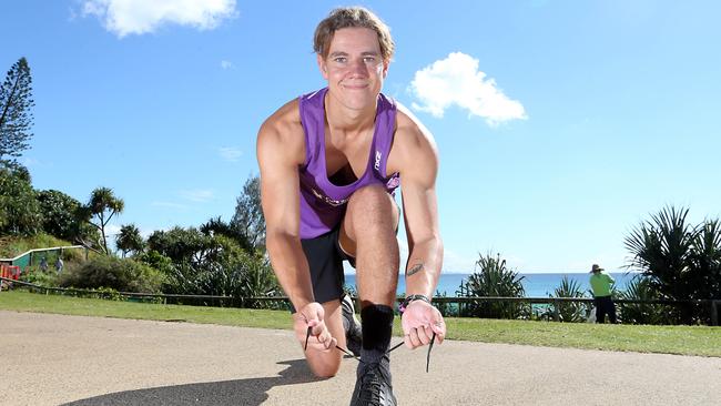 Kyle Wisniewski training for the Gold Coast Marathon. Picture: Richard Gosling