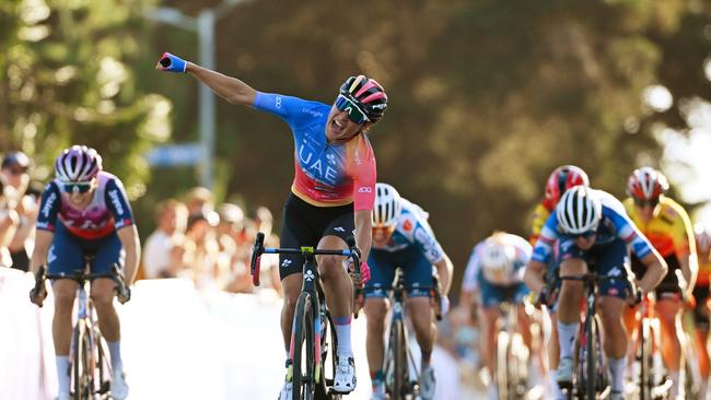 Italy's Sofia Bertizzolo of Italy celebrates her win in the Geelong Classic. Picture: Tim de Waele/Getty Images.