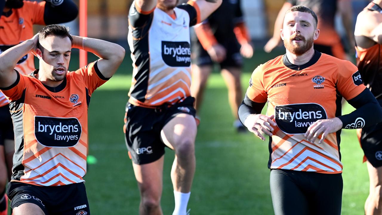 Wests Tigers 2022, Tigers' trio of Sheens, Marshall and Farah reunite to  rekindle 2005 magic