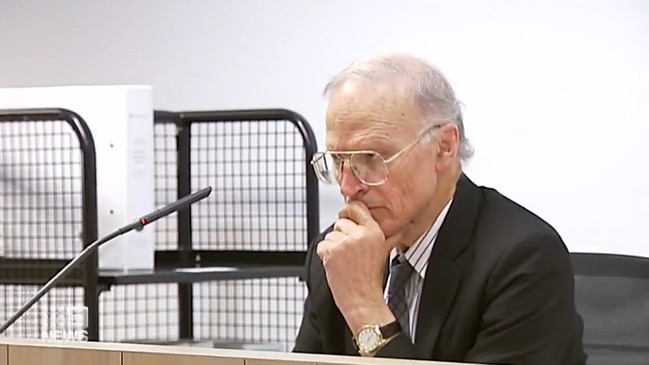 Former High Court Justice Dyson Heydon allegedly sexually harassed six women (9 News)