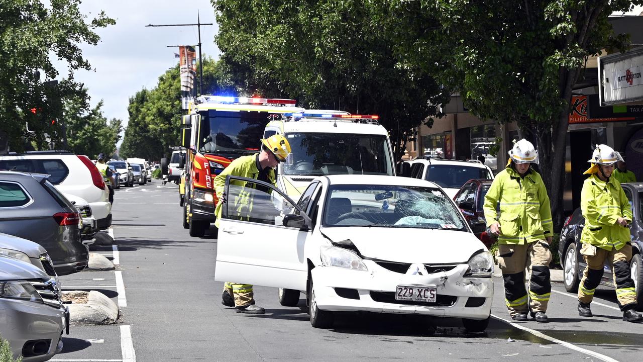 Three car crash corner of Ruthven and Margaret Streets slowed traffic.