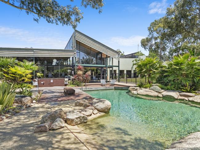 The Geelong Conference Centre in Eastern Park is on the market.