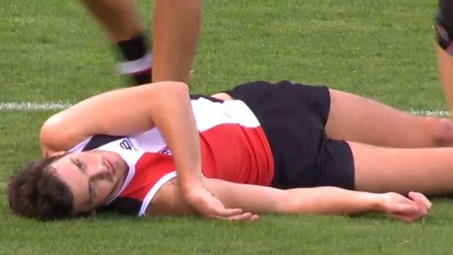 The terrifying moment when Roberton collapsed in Geelong. Picture: Fox Footy