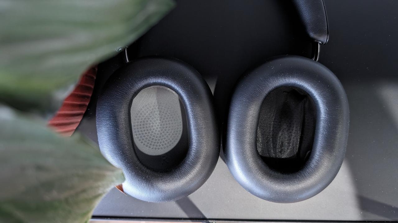 Different coloured ear cups on the Sonos Ace headphones. Picture: Lauren Chaplin.